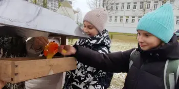 ЗІМУЮЧЫМ ПТУШКАМ - НАШ КЛОПАТ